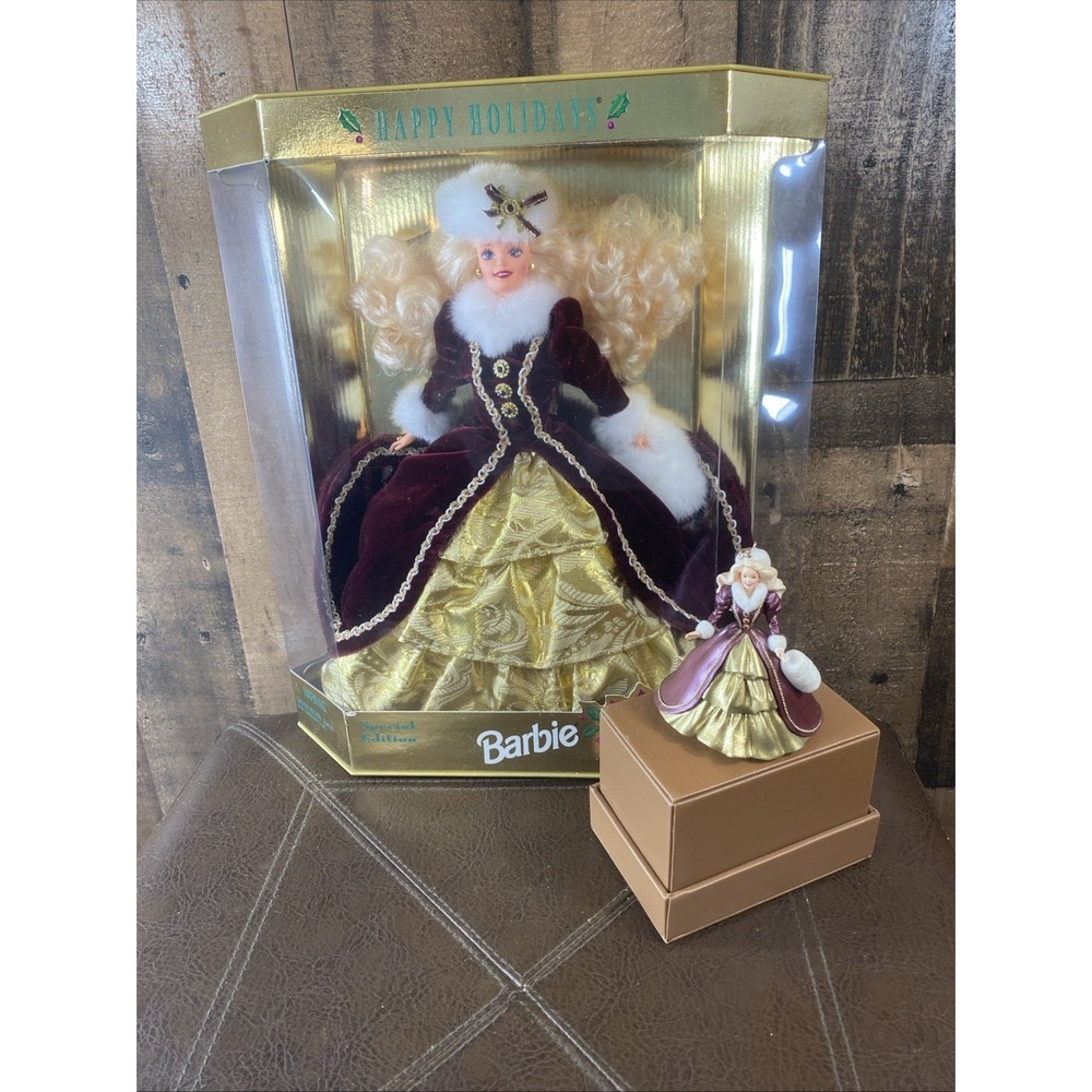 Vintage 1996 Happy Holidays Barbie Special Edition ~ Matching Hallmark Ornament